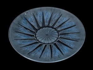 LALIQUE&nbsp;"Epis" frosted French Art Deco glass plate with blue staining, stamped "R. Lalique, France", 17cm diameter