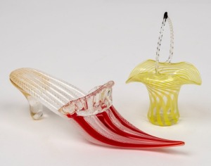 A fine Murano latticino and red glass slipper ornament with gilt foil inclusions, together with a Bimini glass basket, (2 items), the slipper 17cm long