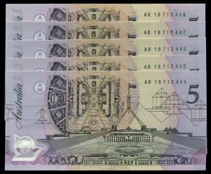 FIVE DOLLARS, Fraser/Cole (1992) Last Prefix AB19712444/448 (R.214L) five consecutive notes. Uncirculated. (5).