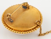 An antique 15ct gold mounted Essex crystal circular brooch with stag decoration, 19th century, stamped "15ct", ​​​​​​​2.5cm diameter, 11.4 grams total - 2