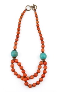 An antique Tibetan turquoise and coral choker necklace, 19th/20th century, 41cm long