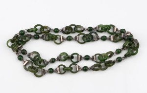 An antique Chinese jade and silver necklace, early 20th century, ​​​​​​​71cm long