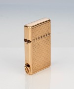 A vintage 9ct gold cigarette lighter, stamped "9ct", 6cm high, 62 grams total including mechanism - 2