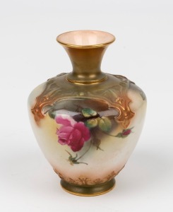ROYAL WORCESTER English porcelain vase, hand-painted with roses and gilded highlights, green factory mark to base, 9.5cm high