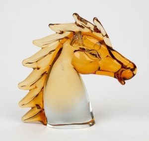 A Murano amber glass horse head statue, 20th century, 18cm high