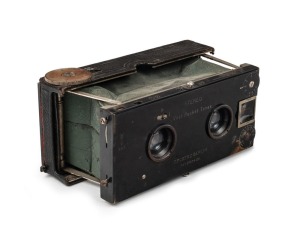 GOERZ: 'Stereo Vest Pocket Tenax' 45 x 107mm plate stereo camera, c. 1912, with twin Celor 60mm f4.5 lenses.