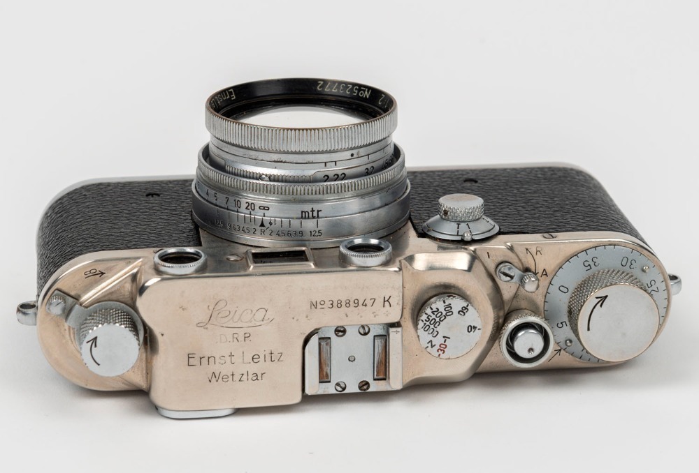 LEITZ: 1942 chrome-body Leica IIIc K rangefinder camera LEITZ: 1942 chrome-body Leica IIIc K rangefinder camera