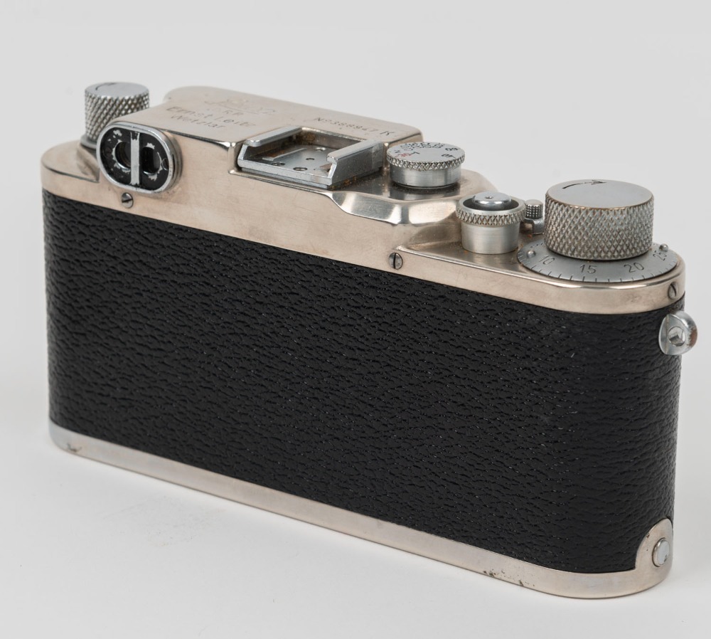 LEITZ: 1942 chrome-body Leica IIIc K rangefinder camera LEITZ: 1942 chrome-body Leica IIIc K rangefinder camera