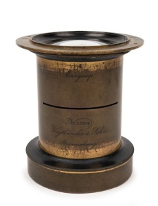 VOIGTLÄNDER: 'Euryscop 4' brass lens [#33704], with lens diameter of approx. 6.5cm, focal length of approx. 11cm, and total length of 12cm.