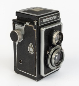 ZEISS IKON: Ikoflex I TLR camera [#536345], c. 1939, with Novar 75mm f3.5 lens.