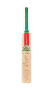 1990-91 AUSTRALIA v ENGLAND, full size "Gray-Nicolls" Cricket Bat signed on the front by both teams, 30 signatures including Allan Border, Geoff Marsh, Steve Waugh, Allan Lamb, David Gower & Alec Stewart. Superb condition.