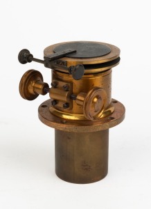 Brass Petzval lens, c. 1870s, focal length approx. 10cm, lens diameter approx. 4.5cm, total height approx. 12.5cm.