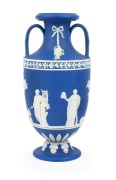 WEDGWOOD antique English blue Jasper Ware&nbsp;pottery vase in the Portland style, adorned with classical muses in relief, circa 1800, impressed "WEDGWOOD", 20cm high - 3