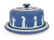 WEDGWOOD antique English blue Jasper Ware pottery cheese dish and cover with Etruscan decoration, early 19th century, impressed "WEDGWOOD", 13cm high, 23cm diameter - 3