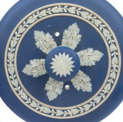 WEDGWOOD antique English blue Jasper Ware pottery cheese dish and cover with Etruscan decoration, early 19th century, impressed "WEDGWOOD", 13cm high, 23cm diameter - 4