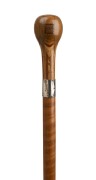 An antique Australian walking stick with turned specimen wood handle, silver collar and myrtle shaft, 19th/20th century, ​​​​​​​90cm high - 2