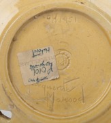 MARGUERITE MAHOOD pierced pottery plate with floral motif, incised "Marguerite Mahood, H1451", 18cm wide - 2