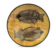 CARL COOPER pottery bowl with fish decoration, incised "Carl Cooper, Australia, 1960", ​​​​​​​18cm diameter