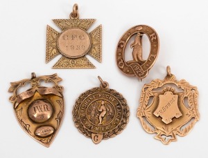 Four antique 9ct gold Australian sporting fobs, together with a 9ct gold sporting brooch adorned with kangaroo, 19th and early 20th century, (5 items), 33 grams total