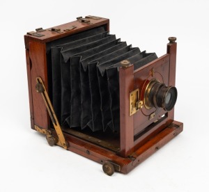 4¾ x 6½" plate field camera with Ensign F-8 Symmetrical Lens.