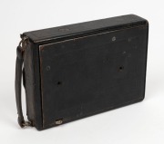 BUTCHER & SON: 'Cameo' 12 x 17cm plate field camera, c. 1910s, with Beck Symmetrical lens, Automatic Minimum Cameo shutter, and metal lens cap. - 3