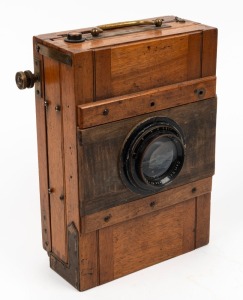 5 x 7" plate tailboard camera with Carl Zeiss Jena Tessar 210mm f4.5 lens [#738551] and spirit-level attachment.