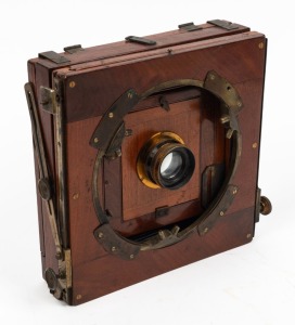 4¾ x 6½" plate field camera with Taylor, Taylor & Hobson 6" Series VII.A f6.5 Cooke Primoplane lens [#50124].