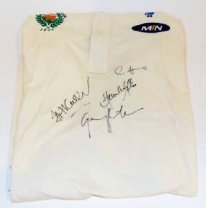 SOUTH AFRICA: South Africa "Australia Tour 1995" shirt with 4 signatures on front including Gary Kirsten & Herschelle Gibbs.