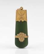 An antique New Zealand greenstone and 9ct gold pendant with Prince of Wales feather plume and engraved decoration, 19th century, 6cm high