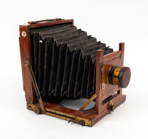 THORNTON-PICKARD: 'MB No. 4' 4¾ x 6½" plate field camera, c. 1910, with Taylor, Taylor & Hobson Series III 6½ x 4¾" Cooke lens [#6852], lens cap, and 'F. J. Gibson Chemist Wolverhampton' retailer's plate.