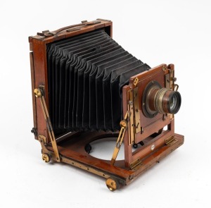 4¾ x 6½" plate field camera with J. Lancaster & Son Birmingham Rectigraph lens and 'P. J. Petersen & Co. Cape Town' retailer's inlay.