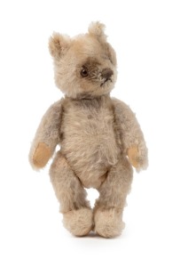 STEIFF vintage German teddy bear with Steiff branded button in the ear, circa 1950, 20cm high