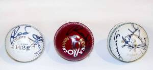 SIGNED CRICKET BALLS: White ball with 5 signatures including Shane Warne, Merv Hughes & Lindsay Kline; plus red & white cricket balls signed by Rodney Hogg.