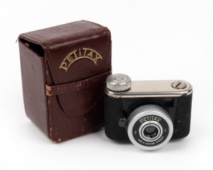 KUNIK WALTER: Petitax subminiature camera, c. 1962, with 25mm f11 lens and matching leather case.