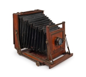 8½ x 6½" plate field camera with Taylor, Taylor & Hobson Cooke Anastigmat 6⅞" f4.5 lens [#55015].