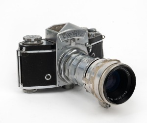 IHAGEE: Exakta Varex IIa SLR camera [#831371], c. 1957, with Biotar 58mm f2 lens [#4822635].