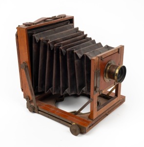 4¾ x 6½" plate field camera with Dallmeyer No. 2 Stigmatic Series II lens [#62134].