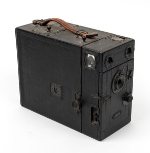 HOUGHTON: 'Klito No. 2' 3¼ x 4¼" plate box-type camera, c. 1905, with Beck Single Achromatic lens.