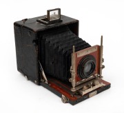 BUTCHER & SON: 'The Ralli' 3 x 4" plate field camera, c. 1906, with Ross Homocentric 5&frac12;" f5.6 lens and folding Newton finder.