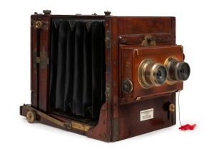 WATSON & SONS: 4¾ x 6½" plate stereo tailboard camera, c. 1890s, with twin J. Lancaster & Sons lenses and Thornton-Pickard roller-blind shutter.