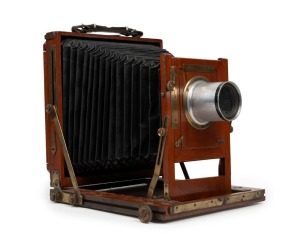 8½ x 6½" plate triple-extension field camera, with Ross London Extra Rapid Universal Symmetrical lens.