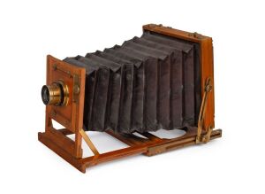 4¾ x 6½" plate field camera with Aldis Brothers No. 3 lens.