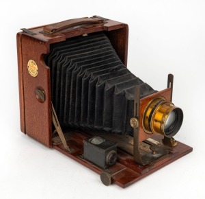 LIZARS: 'Challenge' 4 x 5" plate field camera, c. 1905, with Taylor, Taylor & Hobson Series III 6½ x 4¾" lens [#16217] and 'Sands, Hunter & Co. London' retailer's inlay.