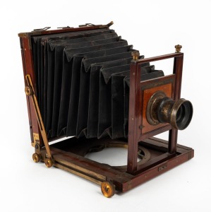 ROSS LONDON: 13 x 19cm plate field camera, c. 1890s, with Rapid Rectilinear 6½ x 4¾ lens [#432].