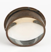 Nautical chart magnifier girt in brass with lens diameter of approx. 11cm, 19th century. - 3