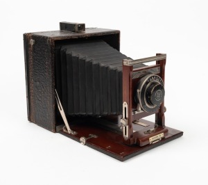 GUNDLACH: 'Korona III' 5 x 7" plate field camera, c. 1910s, with Special Anastigmat f6.3 lens [#201864], lens cap, and Betax No. 3 shutter.