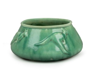 MELROSE WARE green glazed pottery kangaroo bowl, 10.5cm high, 23cm wide