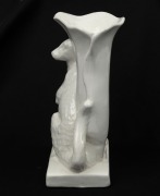 An antique white porcelain kangaroo vase, 19th century, ​​​​​​​15.5cm high - 4