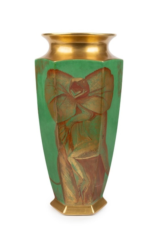 MAY BROOKES impressive green and gilt hand-painted ceramic vase, adorned with kookaburra and frill neck lizard, signed "M. Brookes", painted on French porcelain blank, 38.5cm high