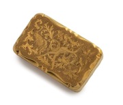 An important Australian solid yellow high carat gold snuff box, the lid with floral and foliate decoration surrounding a raised cartouche with engraved presentation inscription, the base with chased & engraved scene of an Aboriginal man with spear hunting - 2